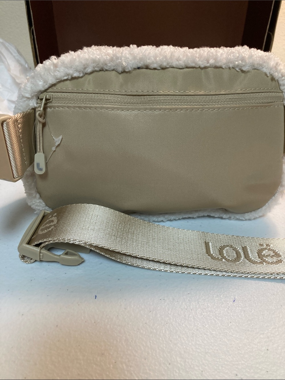 Lole Adjustable Fleece Crossbody Belt Bag - Picture 4 of 7